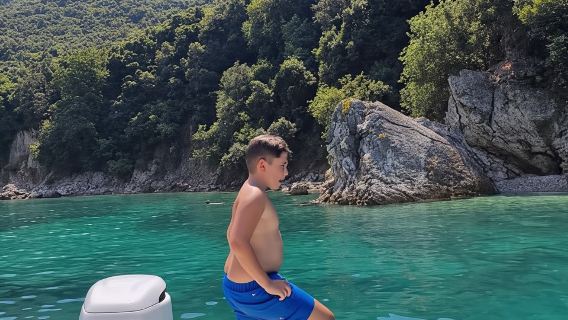 Sarande: Boat Tour to Krorez with Snorkle&Drinks&Swimming