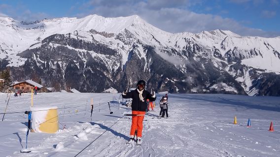 Interlaken: Paket Lengkap Setengah Hari Bermain Ski untuk Pemula