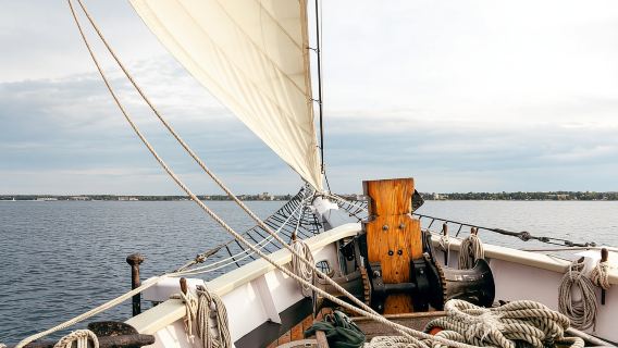 Traverse City: Brunch Sail on Tall Ship Manitou