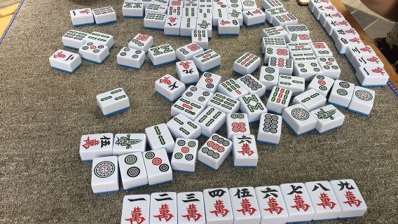 Halbtägiger privater Mahjong-Kurs in einem lokalen Teehaus