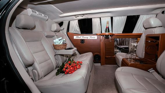 Limousine Deluxe GMC do Aeroporto CUN para a Zona Hoteleira de Cancún