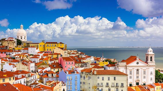 Day trip to Lisbon with city tour and shopping from Praia da Luz