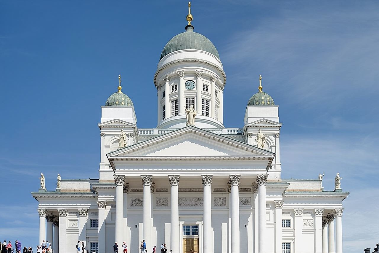 Helsinki and Porvoo Tour by Private Car with Personal Guide