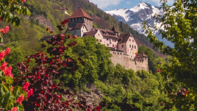 Explore Vaduz in 60 minutes with a Local