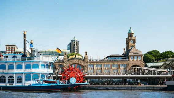 Hamburg: Bến cảng 1,5 giờ và chuyến du ngoạn trong ngày Speicherstadt