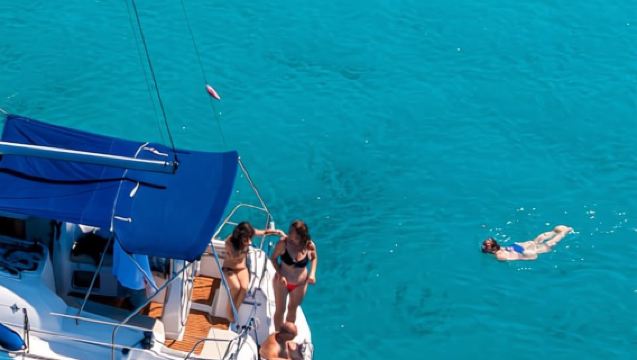 Zadar Half-Day Luxury Yacht Sailing with Drinks&small group