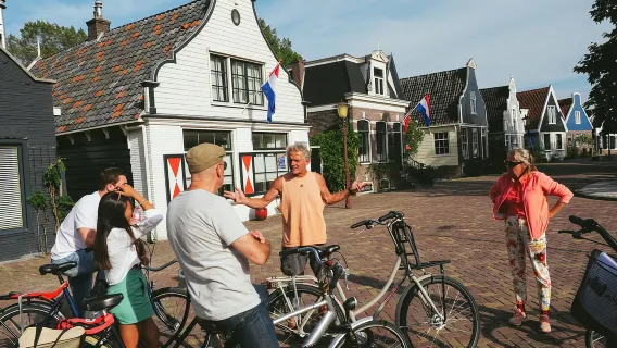 Amsterdam: Ontspannen fietstocht langs windmolens en platteland