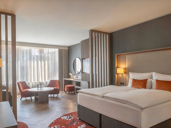 Clayton Hotel Düsseldorf City Centre Room Type - Junior Suite