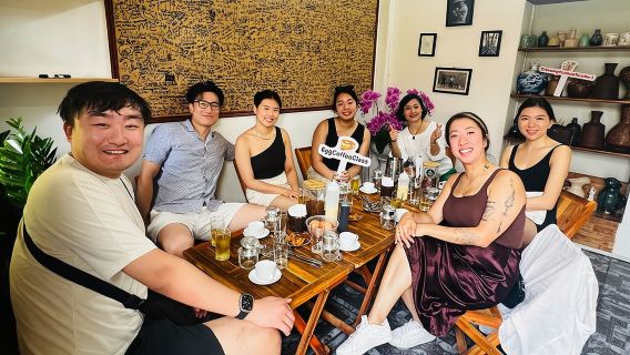 Hanoi 2.5 hour Guided Sightseeing Cyclo Tour & Egg Coffee Class