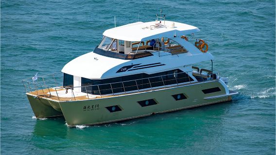 【惠州遊艇出海】惠州巽寮灣55尺豪華雙體遊艇三層帶飛橋包船出海