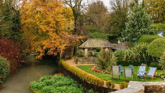 Cotswolds 1-day tour from London (Lunch Optional)
