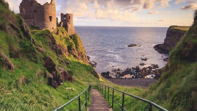 Giant's Causeway Day Tour from Dublin