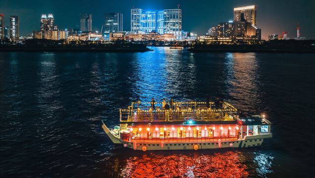 Tokyo Spring Dinner Yakatabune Sakura-Theme Cruise :Show,Drinks 