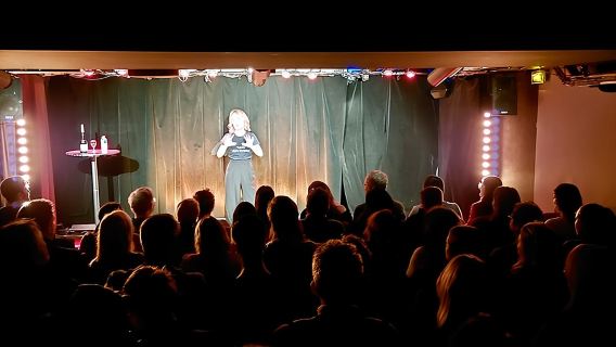 Oh My God She's Parisian! English Comedy Show in Paris