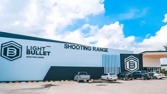 泰國芭堤雅射擊場 Light Bullet真槍靶場光影 芭達雅射擊俱樂部實彈打靶體驗中心(多槍型選擇+專業教練)