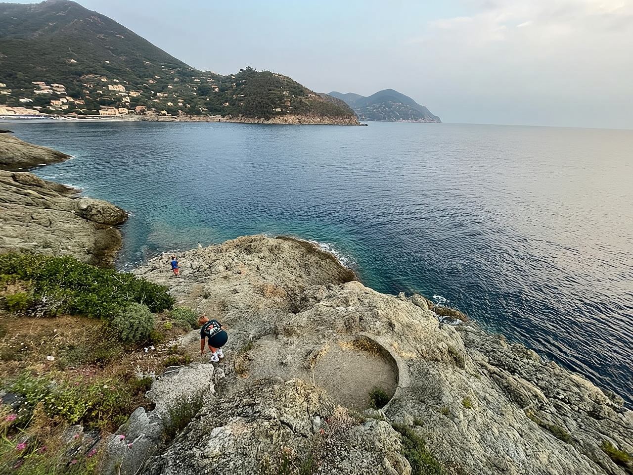 Levanto: Geführte E-Bike-Tour in Framura mit Wein und Focaccia
