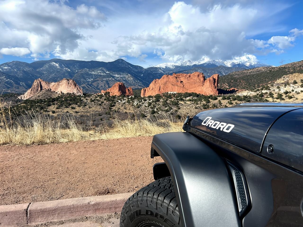 Colorado Springs: Garden of the Gods Guided Jeep Tour