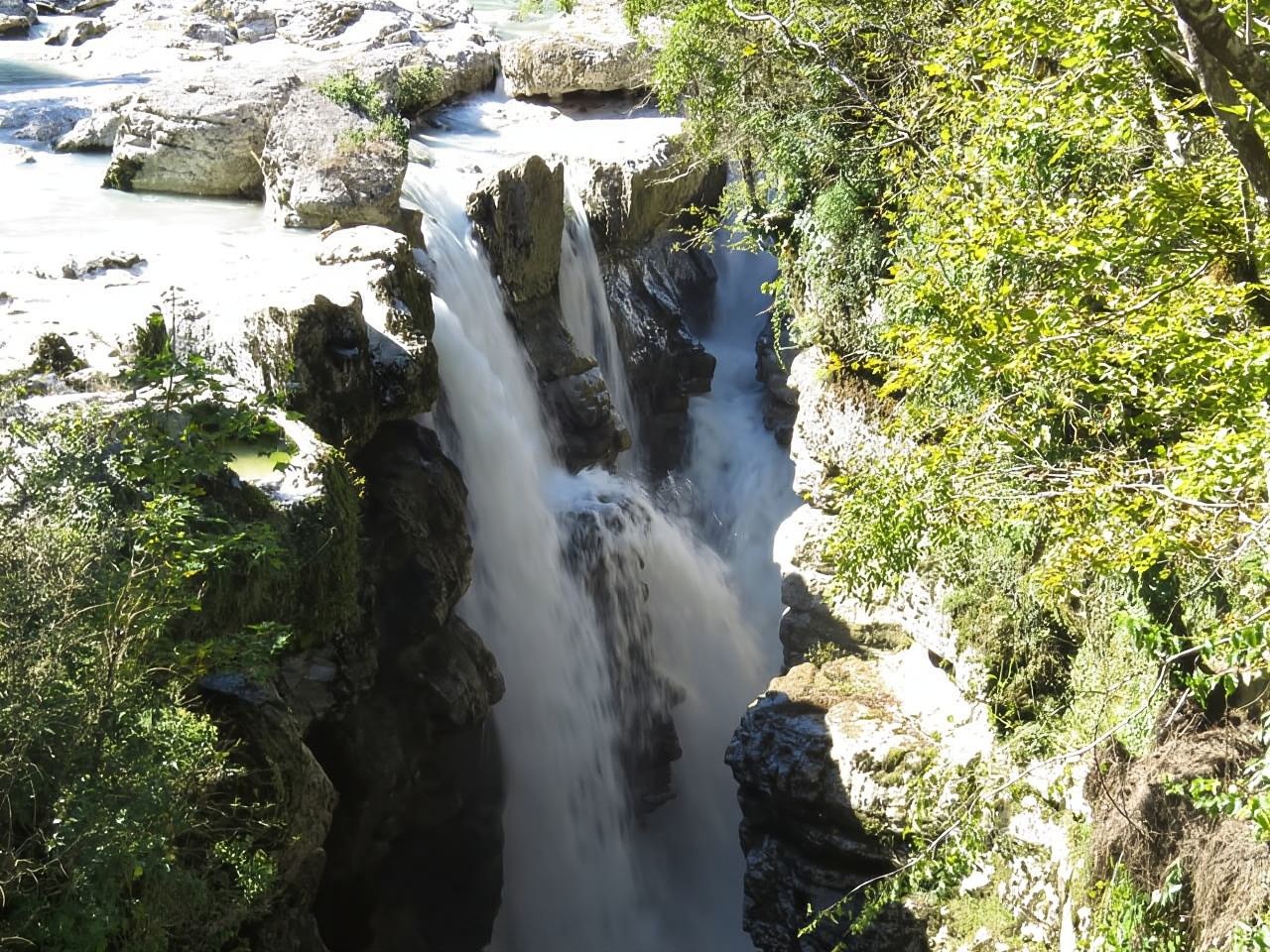 Kutaisi: Martvili, Okatse Canyon, and Prometheus Cave Tour