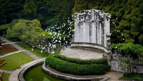 Palacio Meiling, Mausoleo Ming Xiaoling, Escenario Musical y Mausoleo de Sun Yat-sen