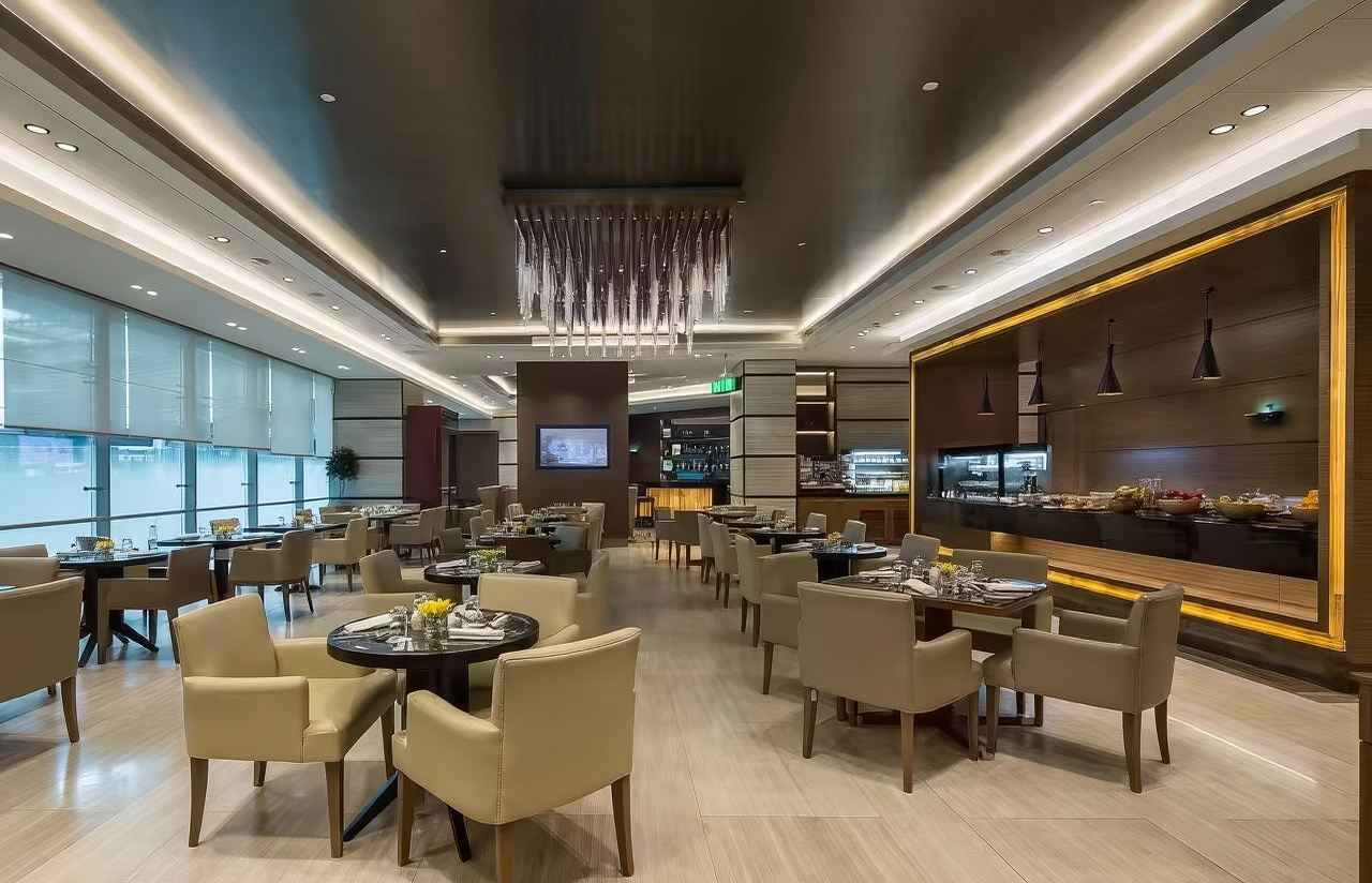 Marhaba Lounge Service at Dubai World Central - Al Maktoum International Airport Terminal C1 [2 hr rest service & Wi-Fi & charging stations & dining]