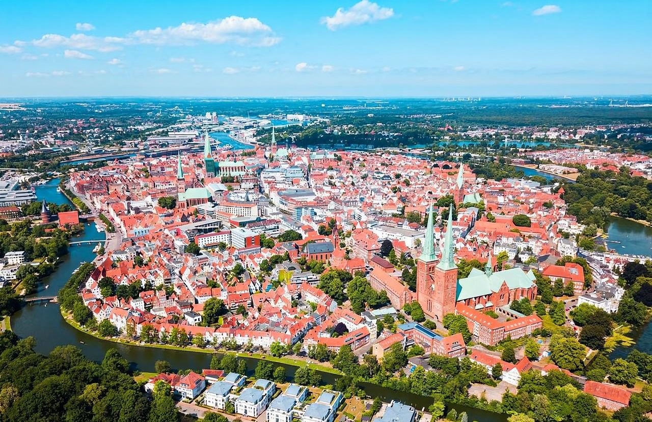 Hamburg to Lubeck Baltic Sea Day Tour