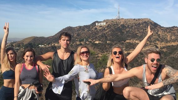 Los Angeles Luxury Private Tour For Up To 7 Passengers