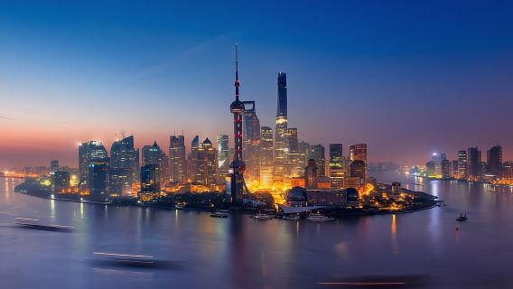 Ночной круиз по реке Шанхай с VIP-местами, индивидуальным трансфером и ужином (по желанию)