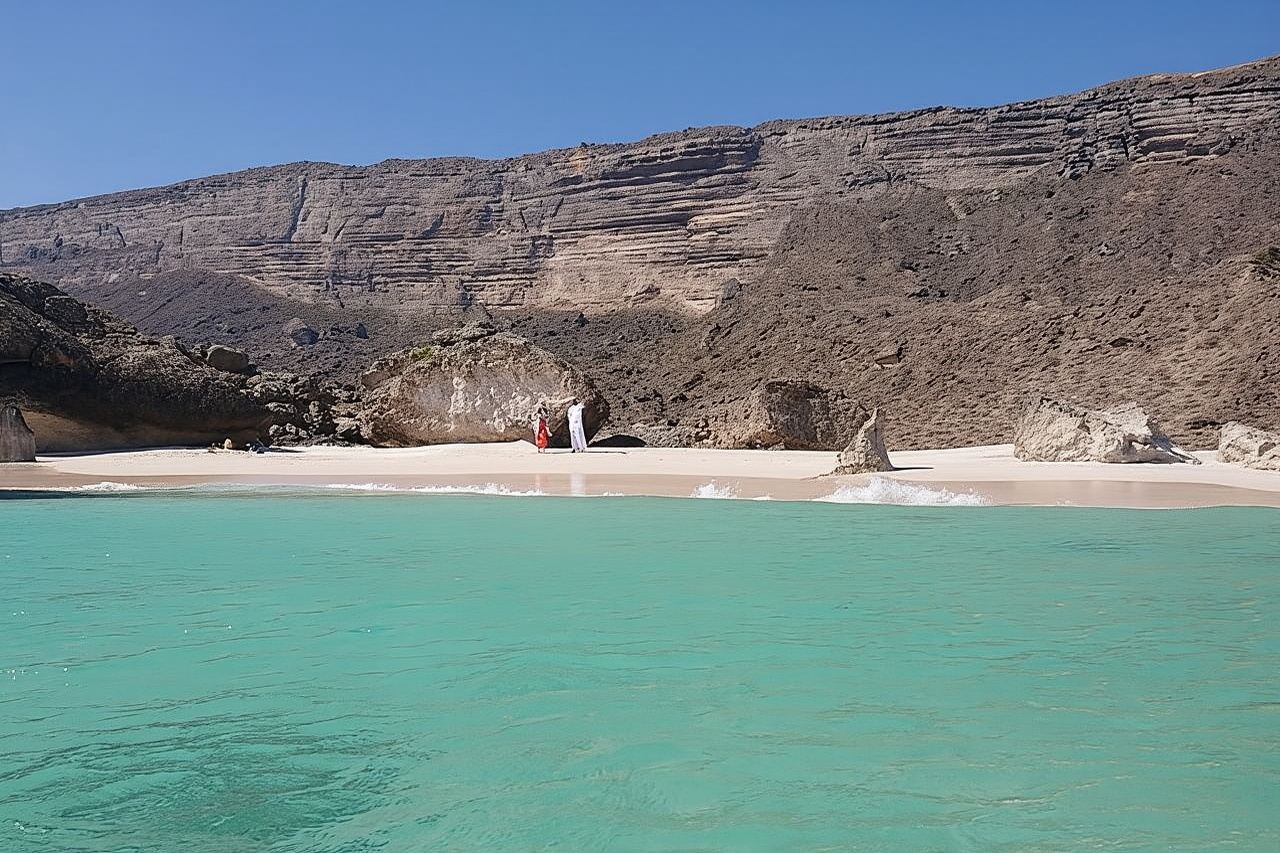 ทัวร์ส่วนตัวพร้อมไกด์นำเที่ยวไปยังชายหาดฝั่งตะวันตกของเมืองซาลาลาห์