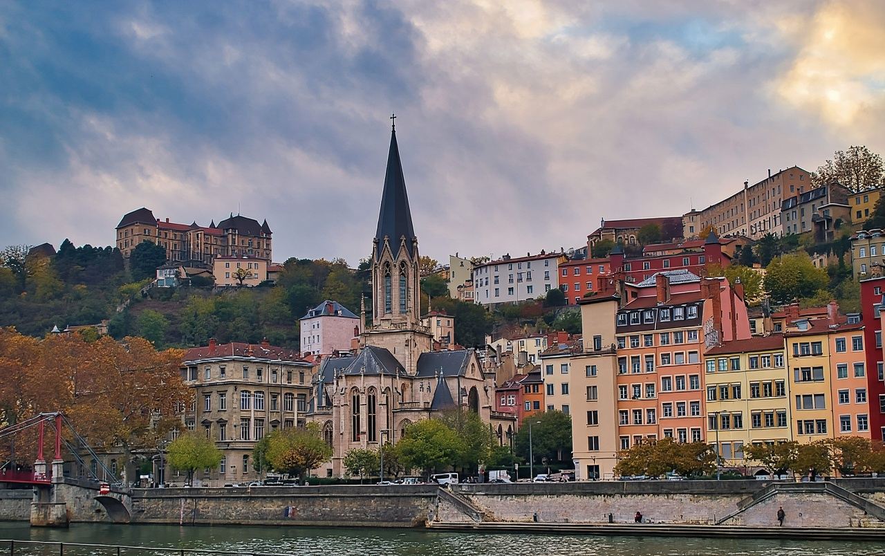 Lyon Walking Food Tour [Explore Hidden Gems]