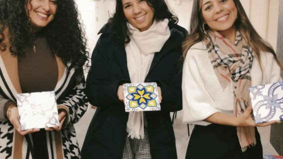 Porto: Xưởng vẽ tranh gạch cùng rượu vang Porto - Bainharia