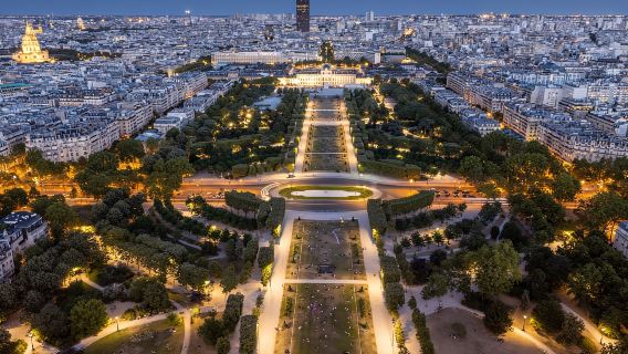 Paris: Tur Berpemandu Menara Eiffel|Akses ke puncak & lantai dua