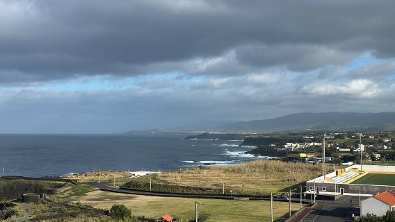 Capelas, Fenais da Luz, Mencicipi & Pengalaman Tradisional