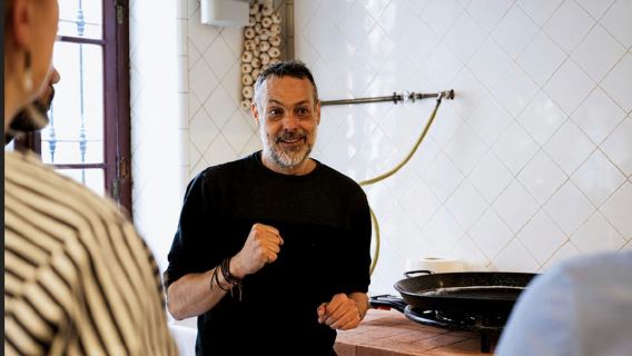 Valencia: masak paella anda (dengan pembelian di pasar Russafa)