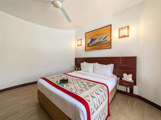 PrideInn Hotel Nyali - Tap to explore photos