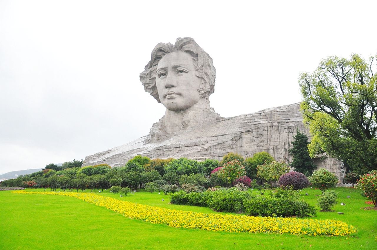 橘子洲半日遊【精品遊丨深層次丨含小火車丨代預約門票】