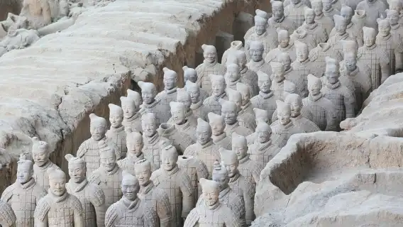 Xi'an Terracotta Warriors + Huaqing Palace 1-day tour (Optional: English join-in tour/private tour)