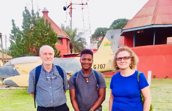 像當地人一樣遊覽庫馬西市