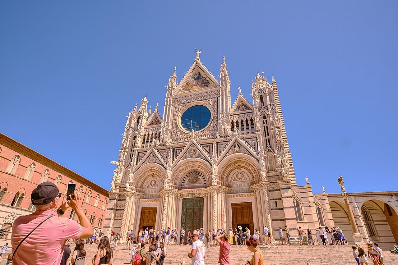 Italy Siena + San Gimignano + Chianti Winery Day Tour|Comfort small group