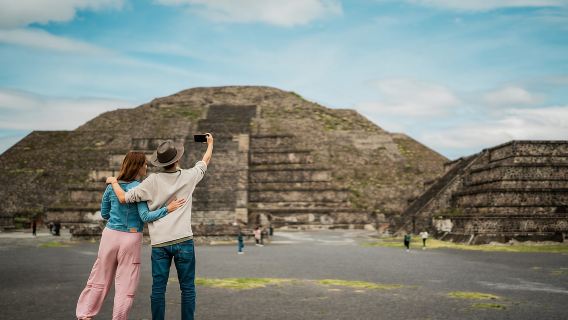 Excursión de un día en Ciudad de México a los tres sitios arqueológicos (Tlatelolco/Guadalupe/Teotihuacán)