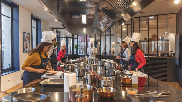 Cours de cuisine parisien avec le chef Ferrandi aux Galeries Lafayette