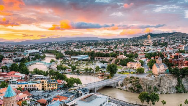 Private Tbilisi City Highlights Tour – Old Town & Top Attractions