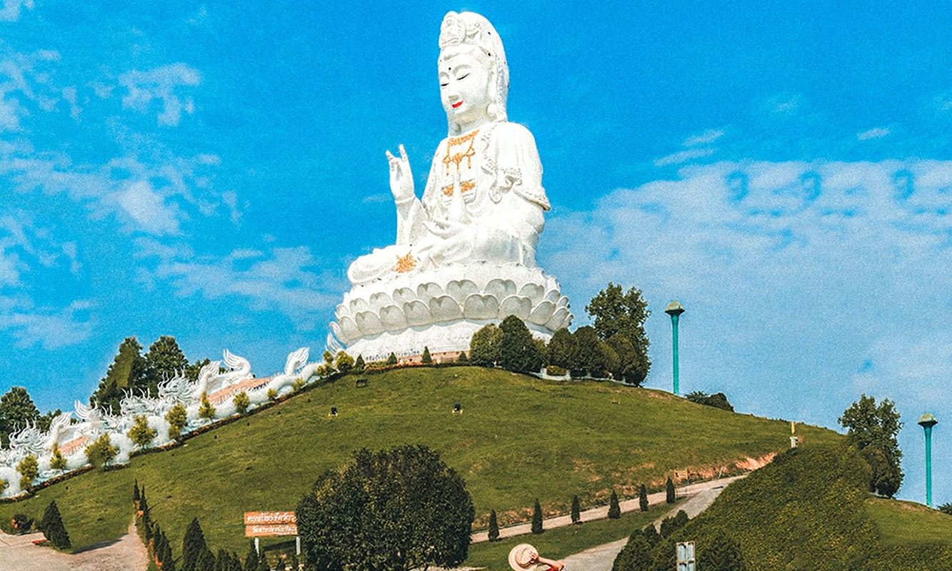 เส้นทางทัวร์แบบกำหนดเอง·ทัวร์ 1 วันวัดห้วยปลากั้งเชียงใหม่วัดขาววัดน้ำเงินวัดดำทัวร์เหมารถส่วนตัวมีไกด์นำเที่ยวภาษาจีนให้เลือก