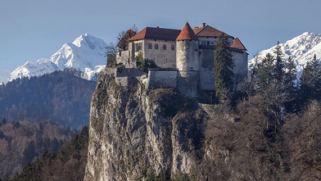 Ljubljana: Lake Bled Experience small group half-day tour