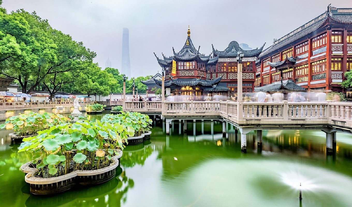 Shanghai Yu Garden + Kuil Dewa Kota + Area Wisata Kuil Dewa Kota + Kapal Pesiar Sungai Huangpu