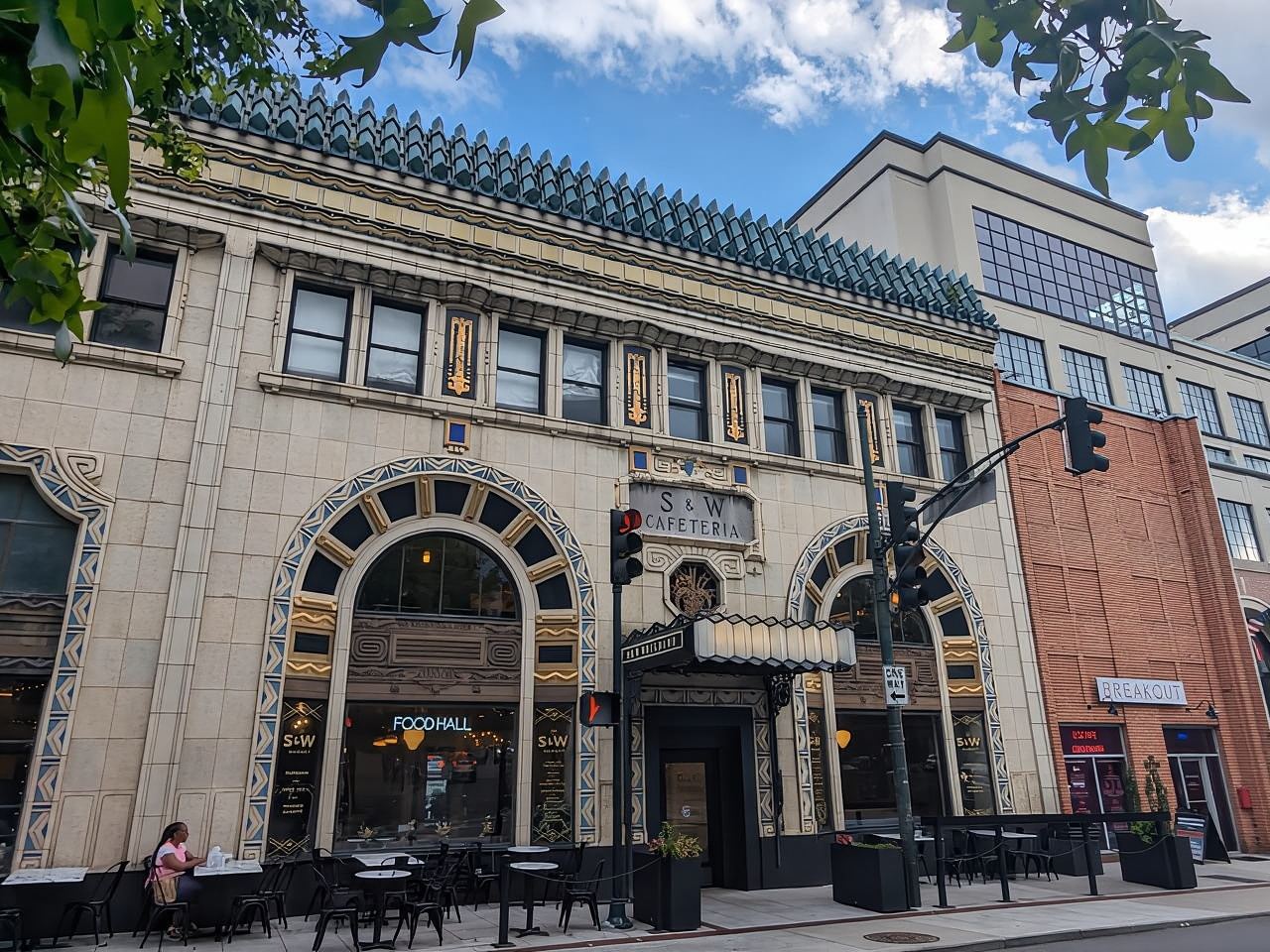 ทัวร์เดินชมประวัติศาสตร์แอชวิลล์พร้อมไกด์