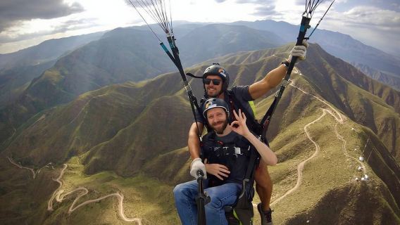 Mendoza: Extended Paragliding Flight with Photos and Video