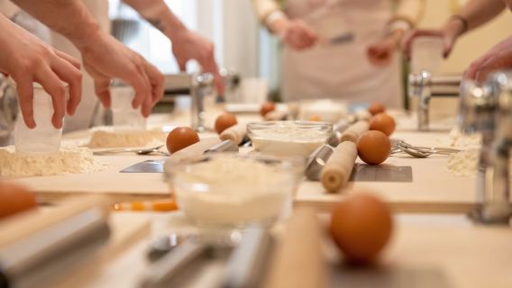 Rimini : Cours de cuisine de pâtes et tiramisu chez un habitant
