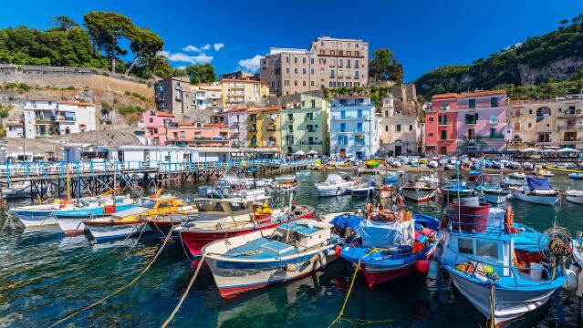 Amalfi Coast with Ravello Small Group Tour from Naples