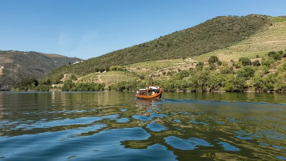 Pinhão: Rabelo-Bootsfahrt mit Portweinverkostung in einem Weingut