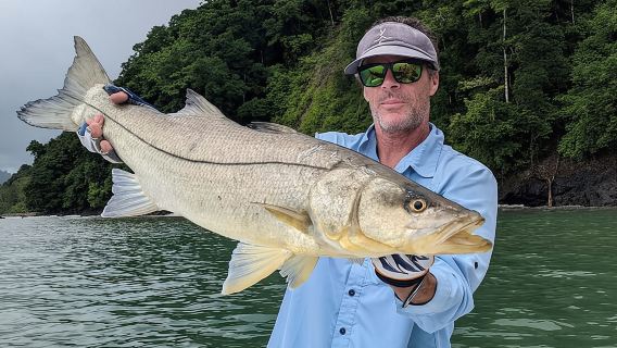 Playa Mantas: Private Mini Fishing Boat Rental